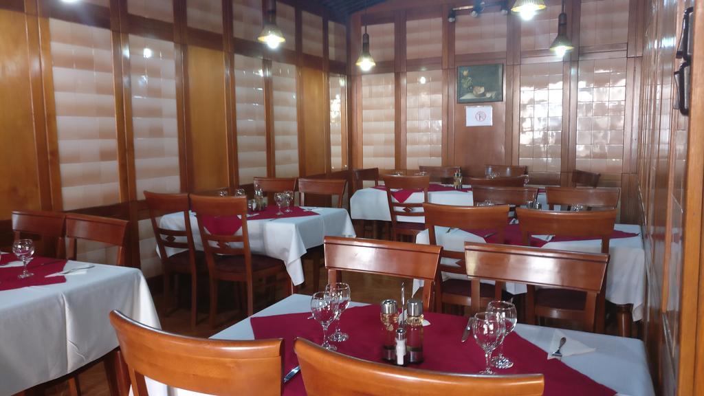 Hotel Tantzi Sinaia Zewnętrze zdjęcie